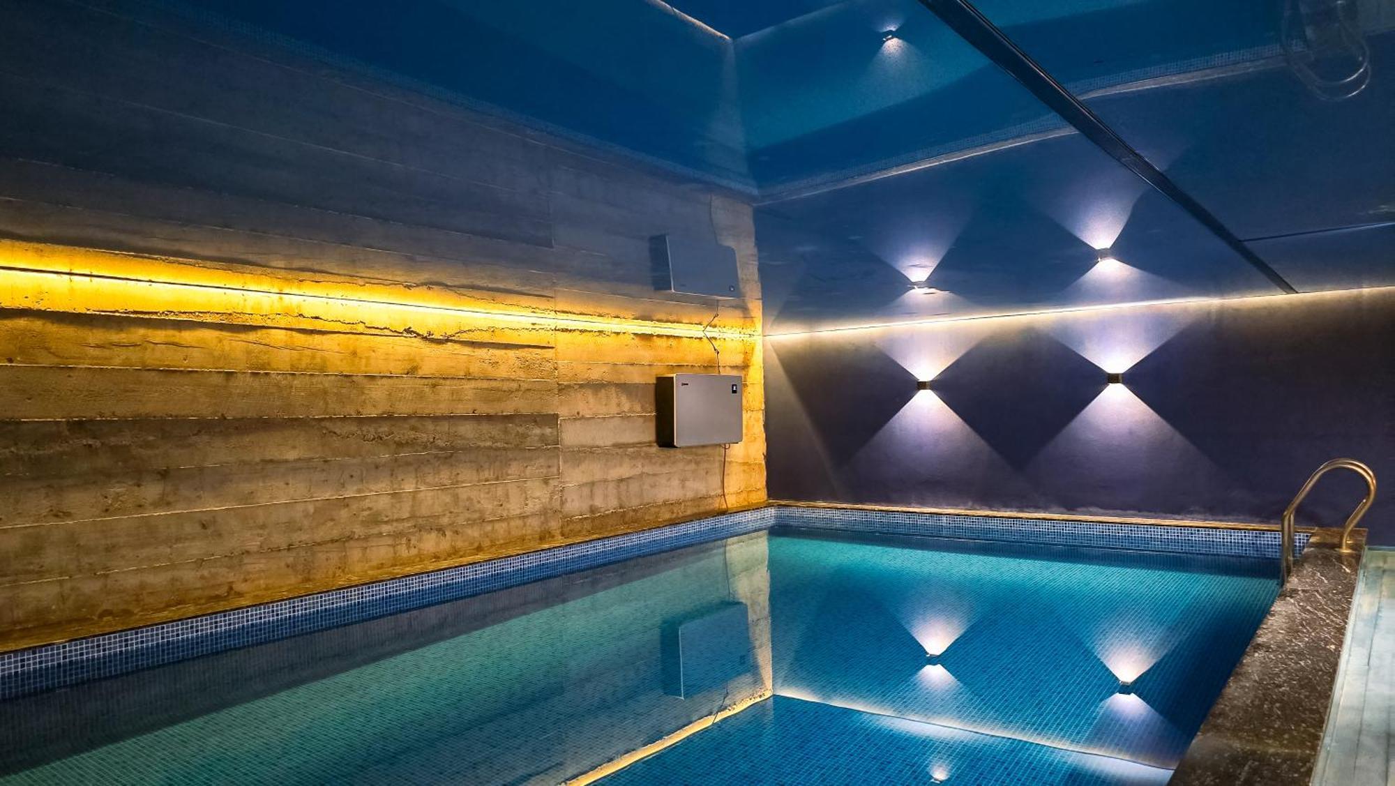 Hotel Posta Mestia Dış mekan fotoğraf